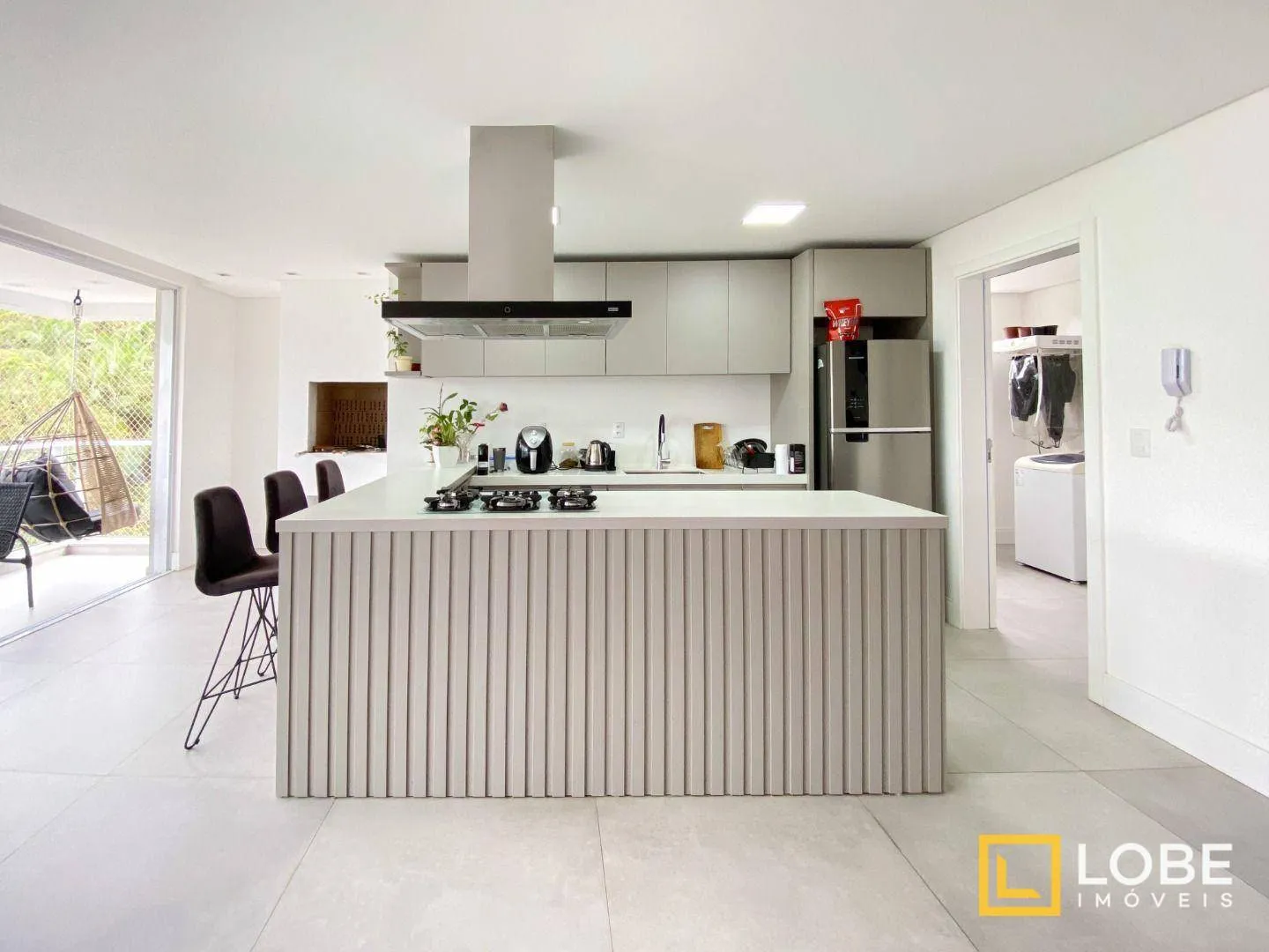 Apartamento à venda com 3 quartos e 3 suítes, 2 vagas, 193m² no Bom Retiro, Blumenau - foto 1