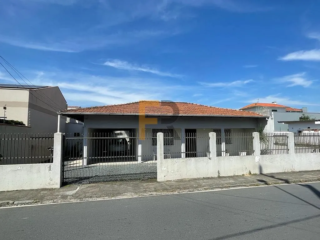 Casa Gaspar SC Bairro Santa Terezinha — foto 2