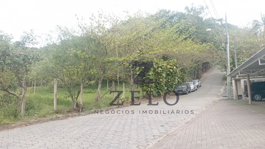 Terrenos na Transversal da Rua Júlio Michel - Próximo ao Supermercado Vanzuit — foto 3