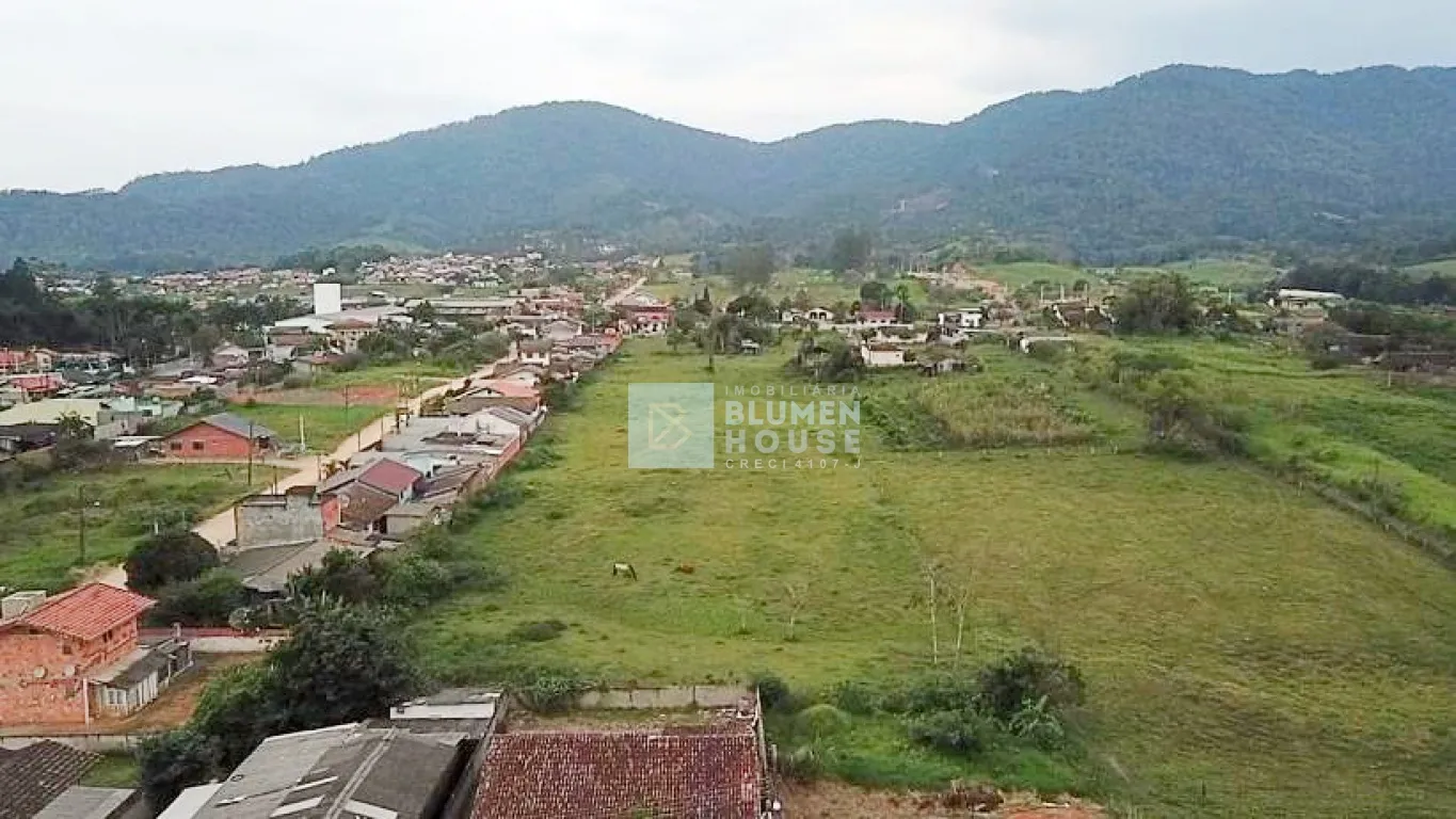 Amplo terreno localizado no bairro Estrada das Areias, Indaial! — foto 3