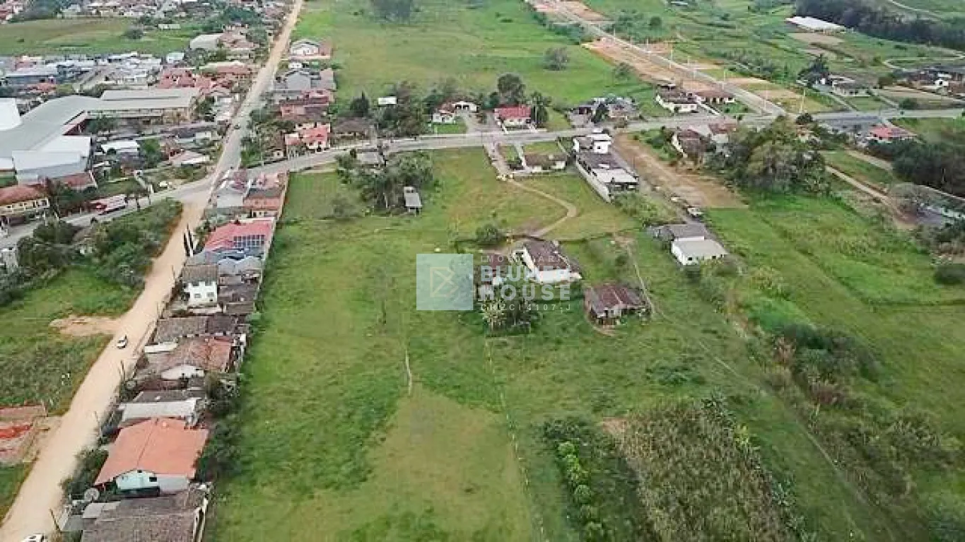 Amplo terreno localizado no bairro Estrada das Areias, Indaial! — foto 5