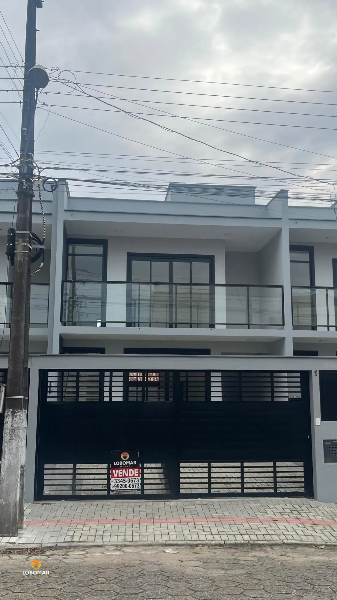 Sobrado com 3 suítes à apenas 300m do mar - Centro - Barra Velha/SC - foto 1