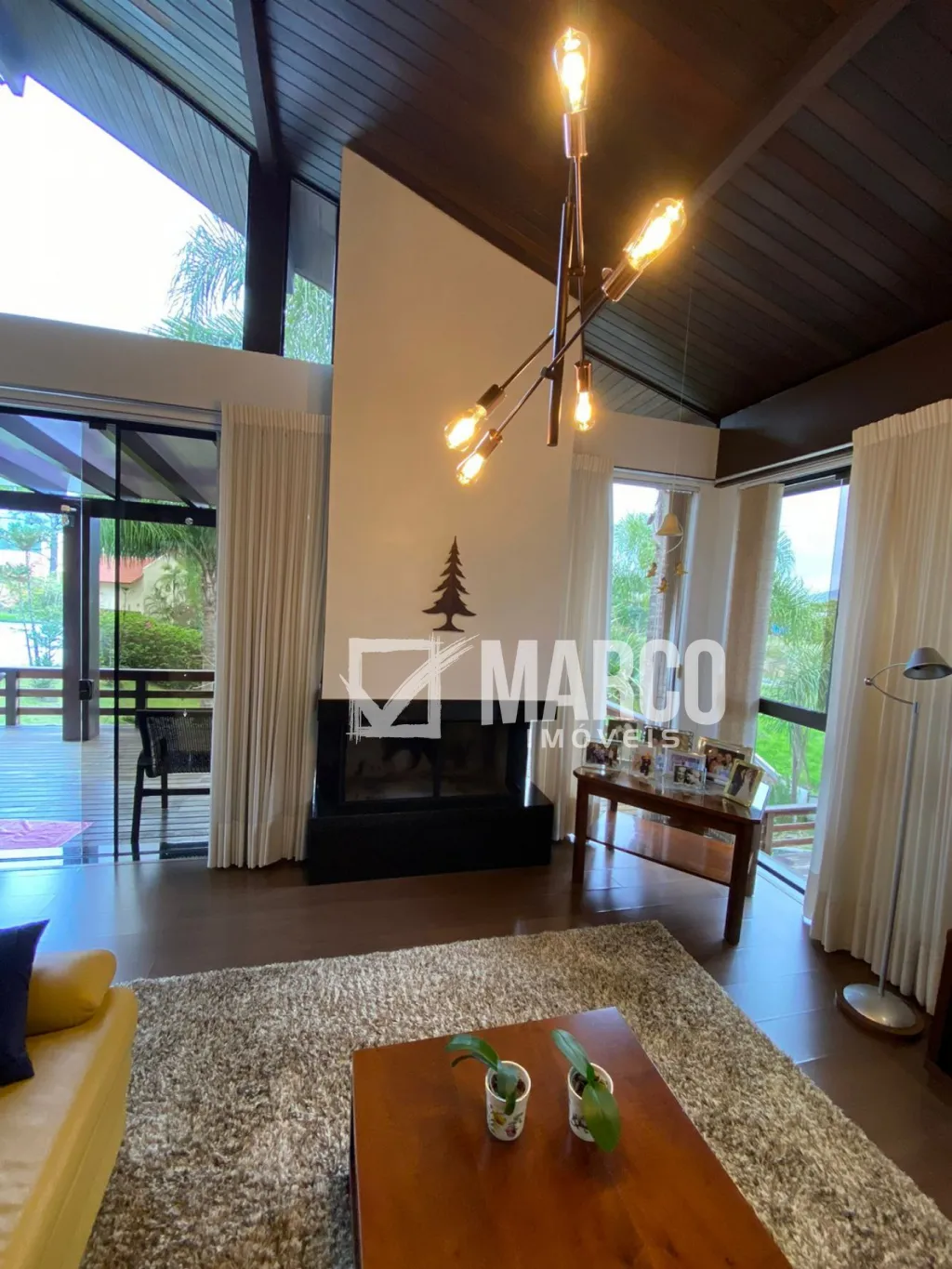 Mansão de Luxo com Majestoso Jardim em Terreno de 5.400 m — foto 5