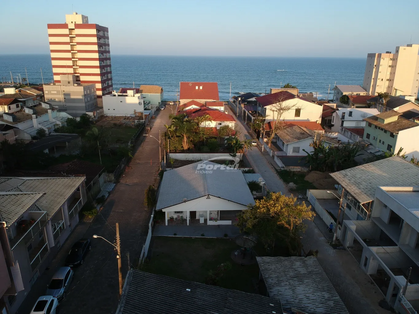Terreno de 600m2 a 100 metros da praia, no Centro de Barra Velha! — foto 4