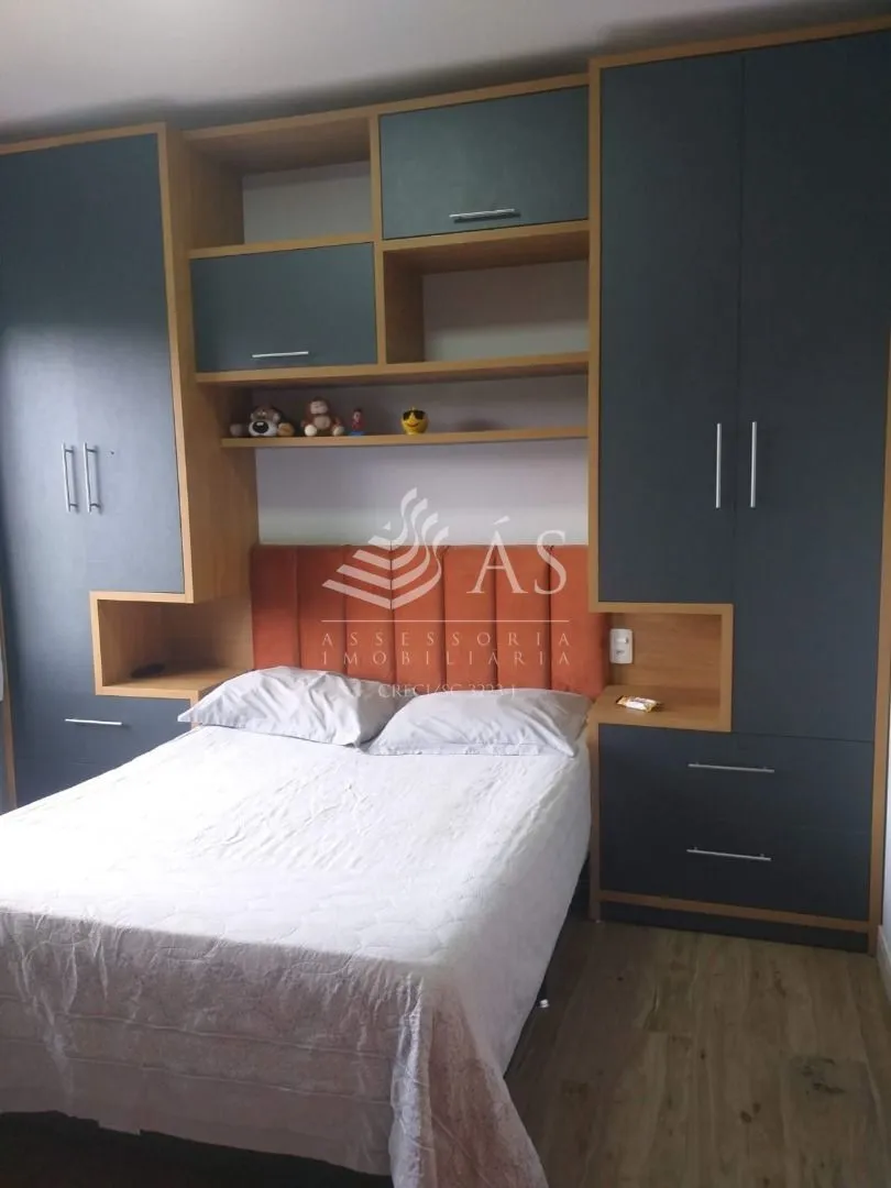 Casa · à venda · 3 quartos · 252m² · Água Verde, Blumenau