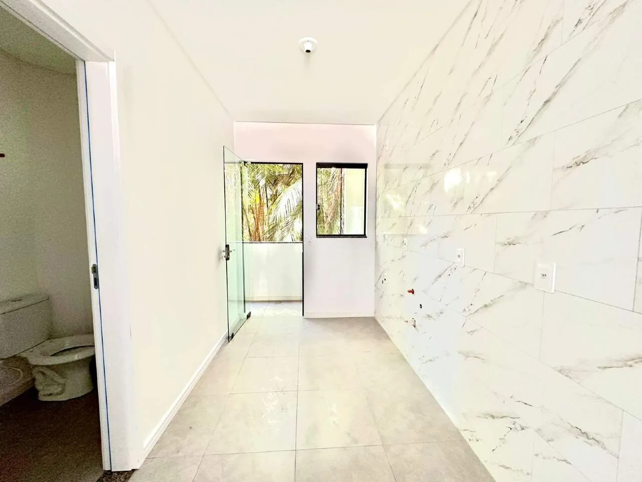 Sobrado Exclusivo com Porão Espaçoso no Água Verde — foto 5