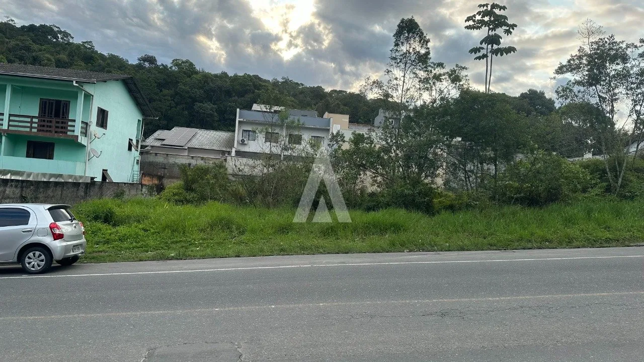 Terreno à venda no bairro Santa Catarina em Joinville, por R$ 425.000.00. — foto 2