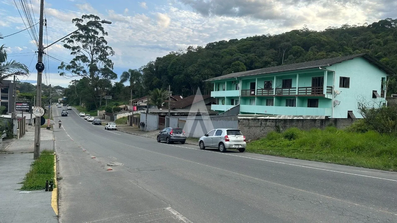 Terreno à venda no bairro Santa Catarina em Joinville, por R$ 425.000.00. — foto 3