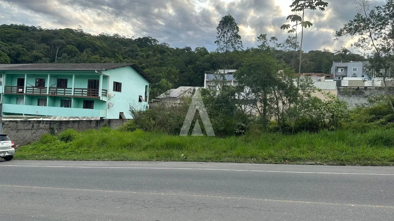 Terreno à venda no bairro Santa Catarina em Joinville, por R$ 425.000.00. — foto 5