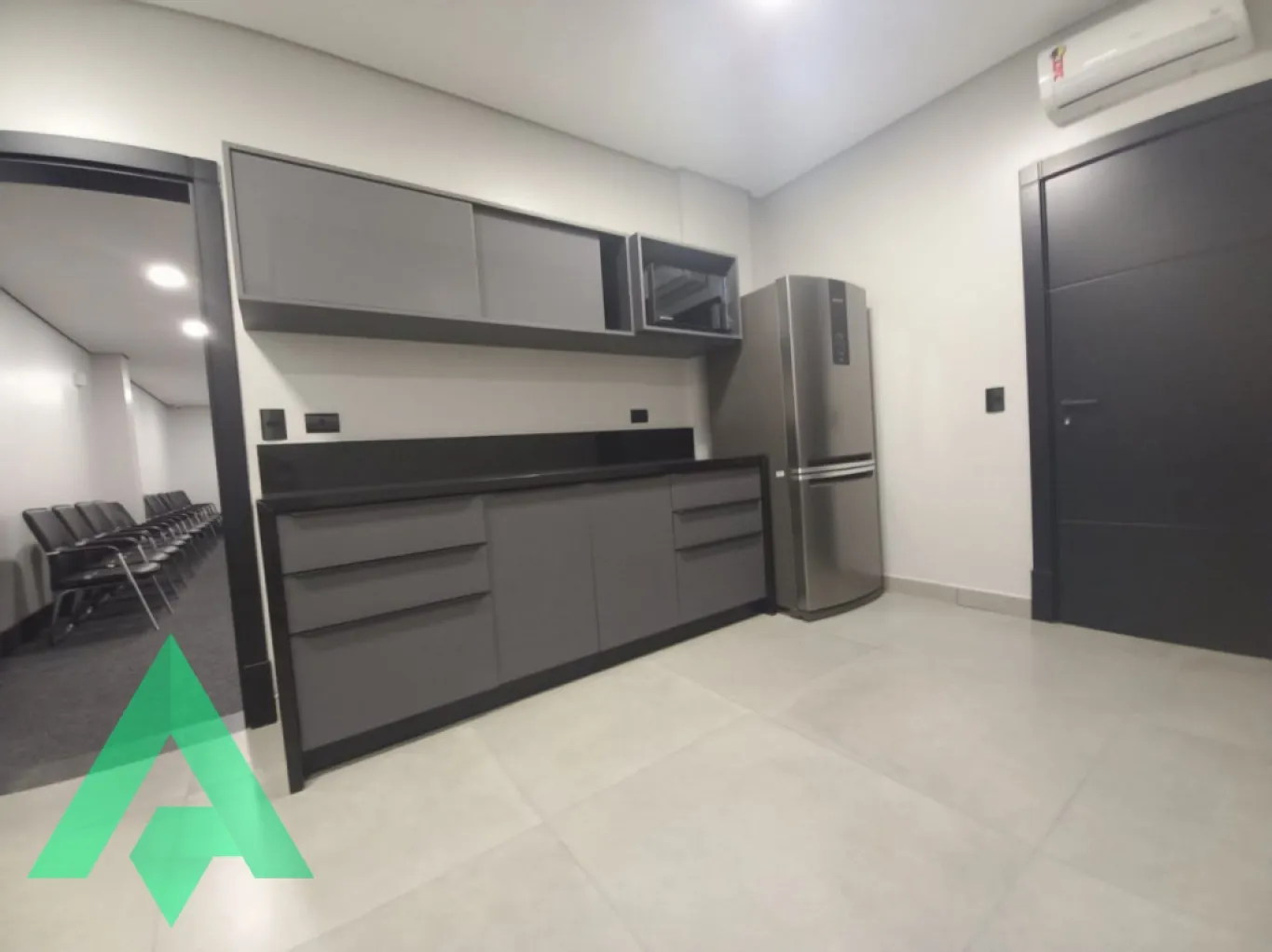 Salas Comerciais de 326,10m para locação por R$ 18.000,00 - Bairro Centro - Blumenau/SC — foto 6