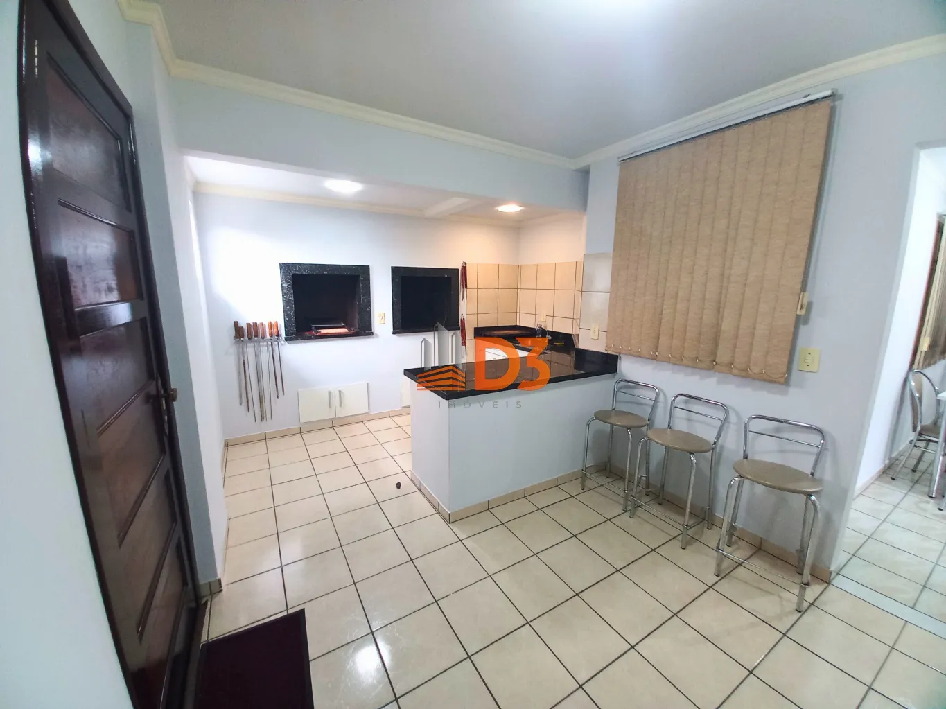 Apartamento com dois dormitórios na Água Verde — foto 3