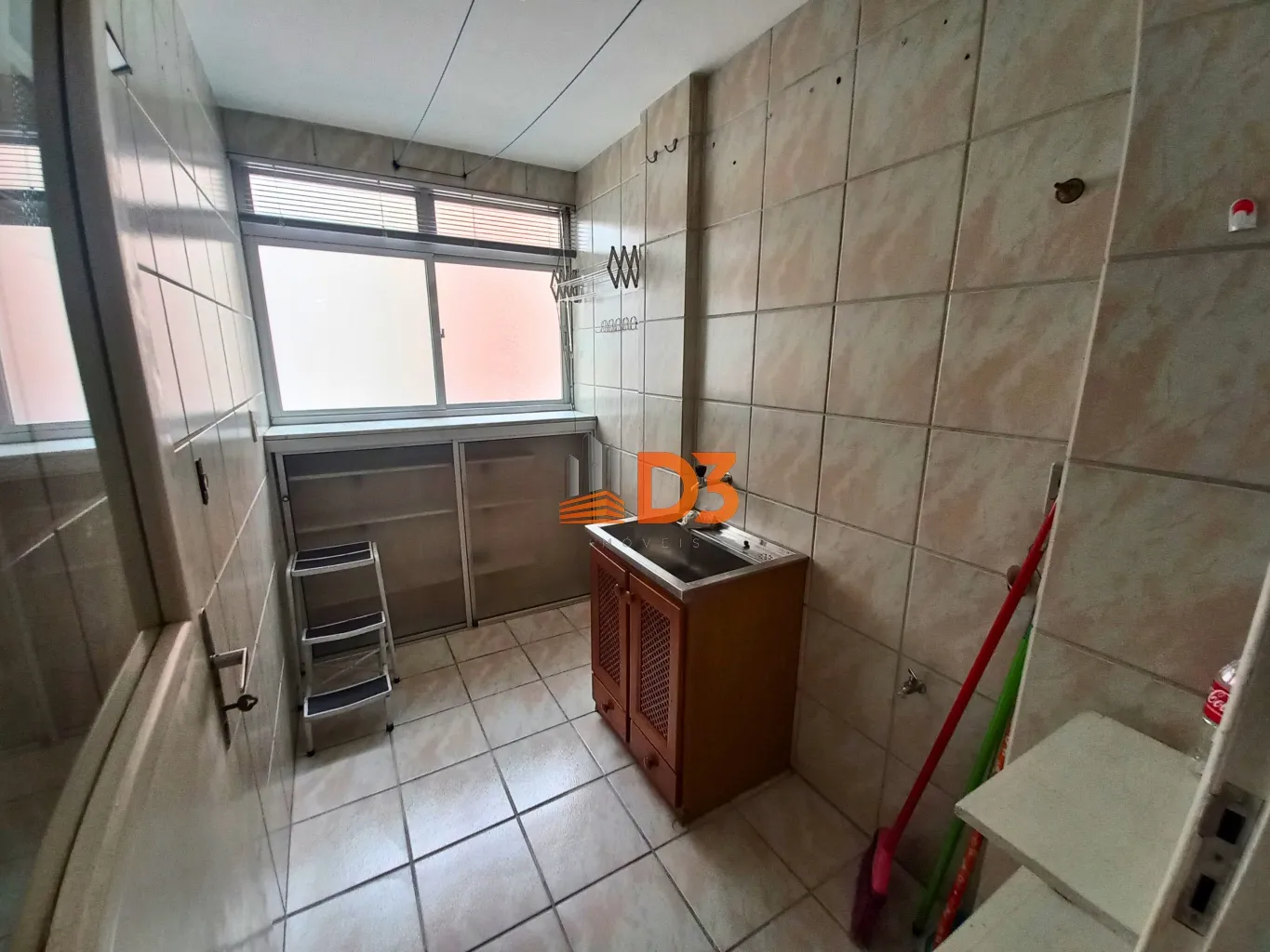 Apartamento com dois dormitórios na Água Verde — foto 5