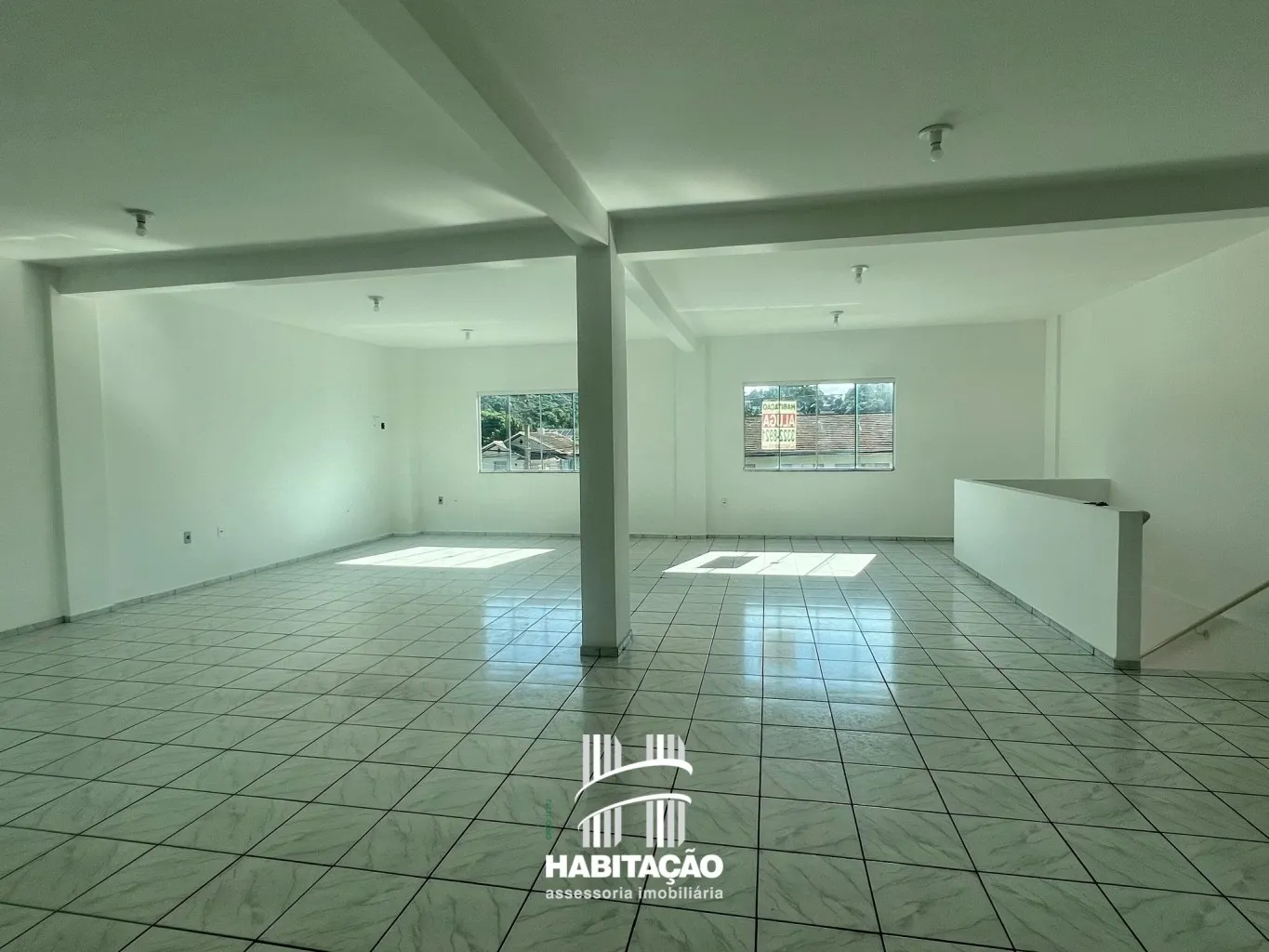 Prédio Comercial com 02 Pavimentos na Ponta Aguda — foto 6