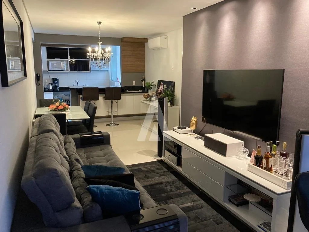 Apartamento com 1 suíte(s) mais 2 quarto(s) à venda no bairro ANITA GARIBALDI em JOINVILLE, por R$ 750.000.00. — foto 2