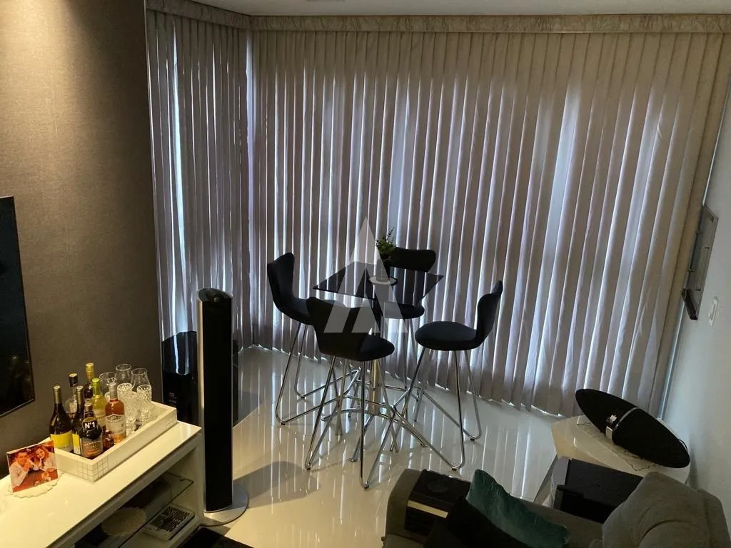 Apartamento com 1 suíte(s) mais 2 quarto(s) à venda no bairro ANITA GARIBALDI em JOINVILLE, por R$ 750.000.00. — foto 5