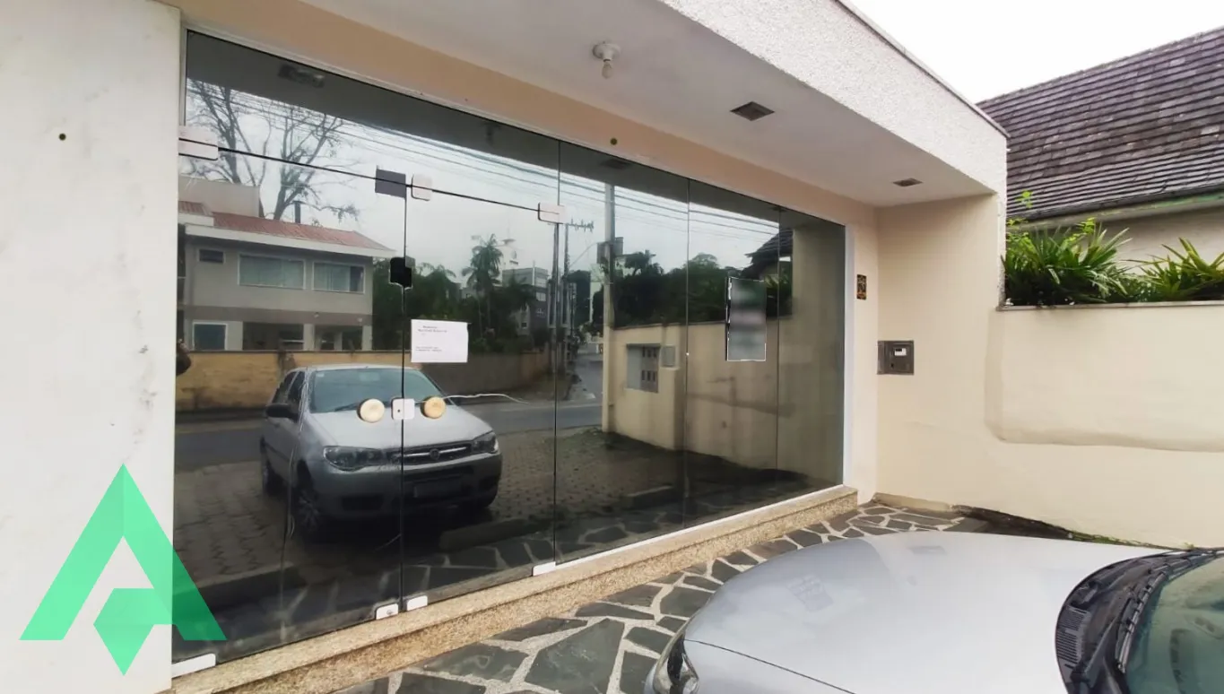 Loja terrea com 38m para locação por R$ 1.650,00 - Bairro Velha - Blumenau/SC - foto 1
