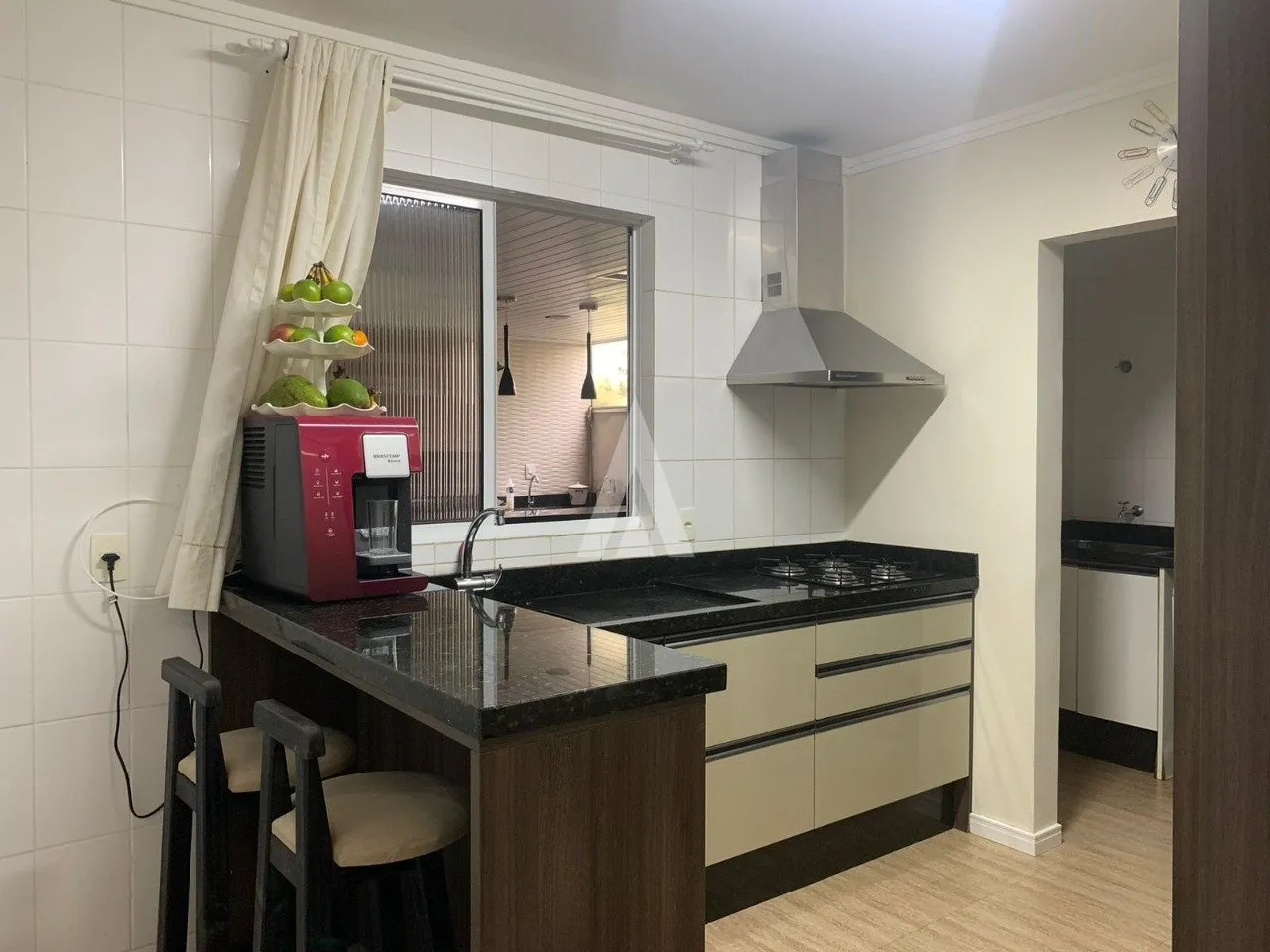 Casa em Condomínio com 1 suíte(s) mais 2 quarto(s) à venda no bairro Bom Retiro em Joinville, por R$ 1.300.000.00. — foto 6