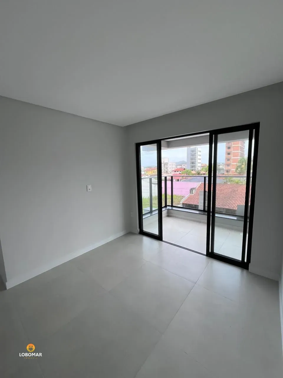 Apartamento com 3 suítes, à apenas 300m do mar, no Itacolomi - Balneário Piçarra — foto 4