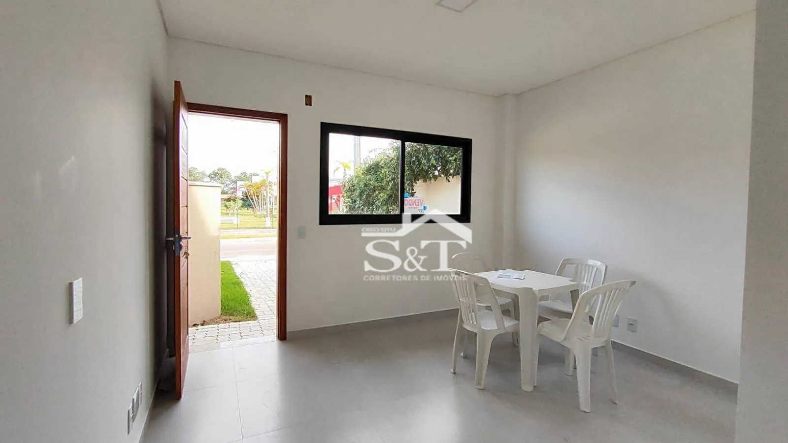 Sobrado Novo em Localização Privilegiada - Pronto para Morar com Acabamentos de Alto Padrão! — foto 3