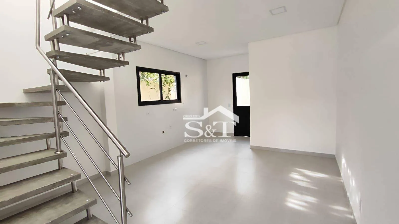 Sobrado Novo em Localização Privilegiada - Pronto para Morar com Acabamentos de Alto Padrão! — foto 7