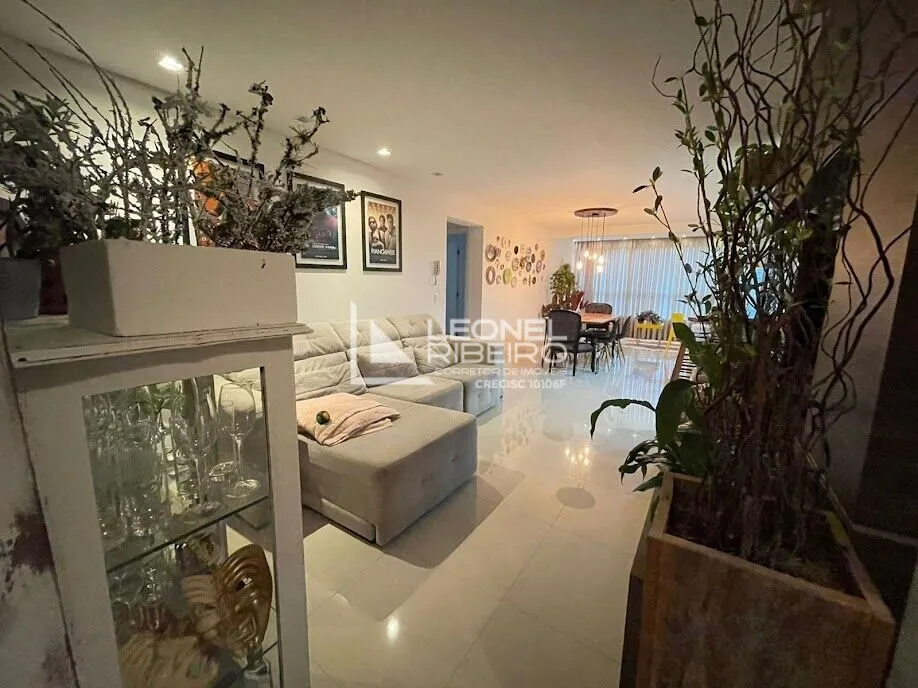Apartamento à venda com 3 dormitórios no bairro Das Capitais em Timbó-SC — foto 4