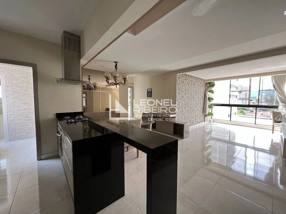 Apartamento à venda com 2 dormitórios no bairro Centro em Timbó - SC - foto 1