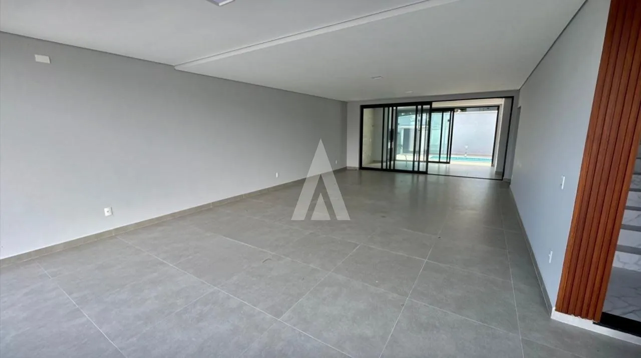 Casa em Condomínio com 1 suíte(s) mais 2 quarto(s) à venda no bairro Glória em Joinville, por R$ 1.850.000.00. — foto 6