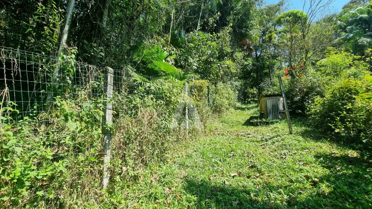 Terreno à venda no bairro São Marcos em Joinville, por R$ 1.550.000.00. — foto 3