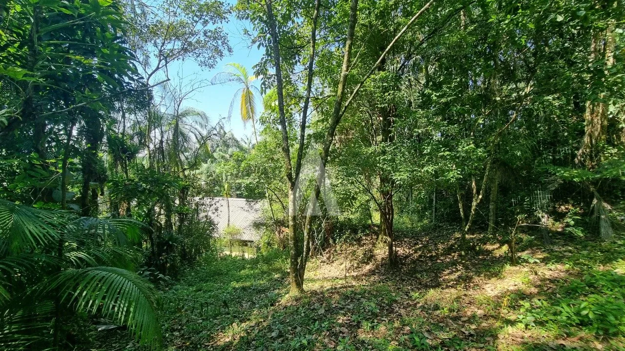 Terreno à venda no bairro São Marcos em Joinville, por R$ 1.550.000.00. — foto 4