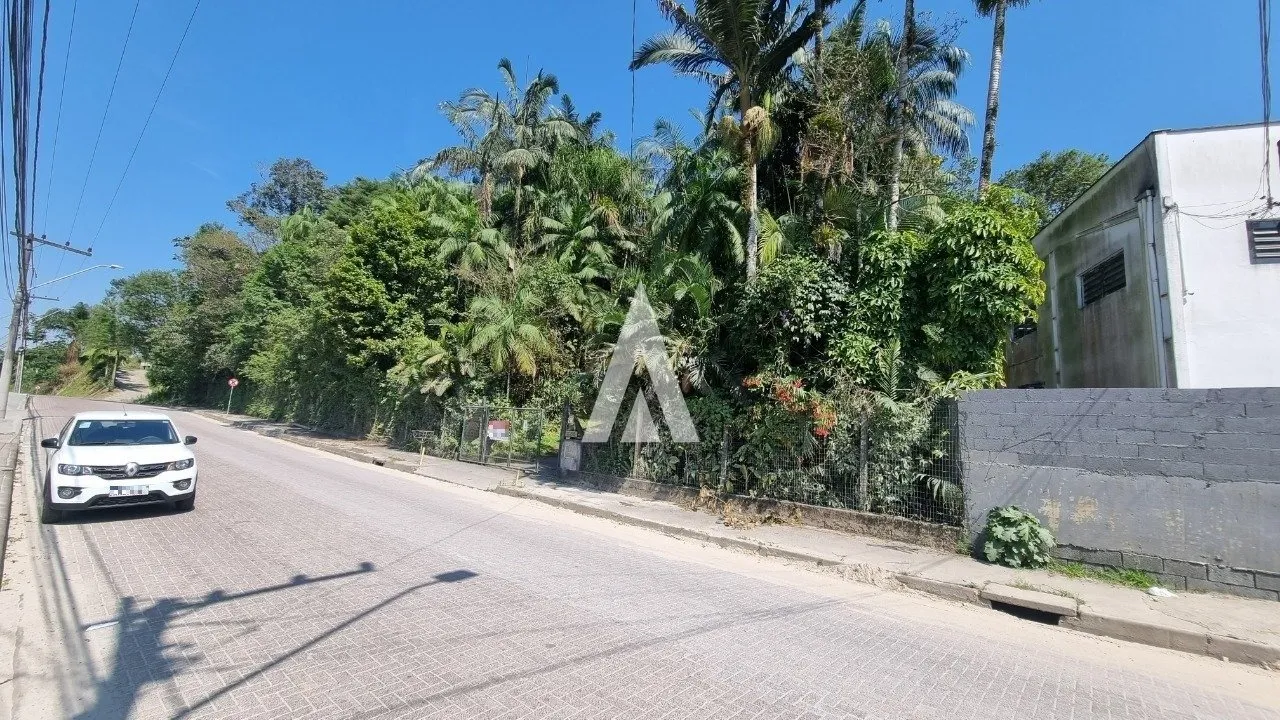 Terreno à venda no bairro São Marcos em Joinville, por R$ 1.550.000.00. — foto 7