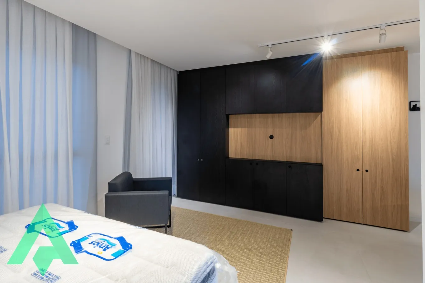 Loft semi mobiliado para locação por R$ 1.900,00 -Bairro Centro - Blumenau/SC — foto 4