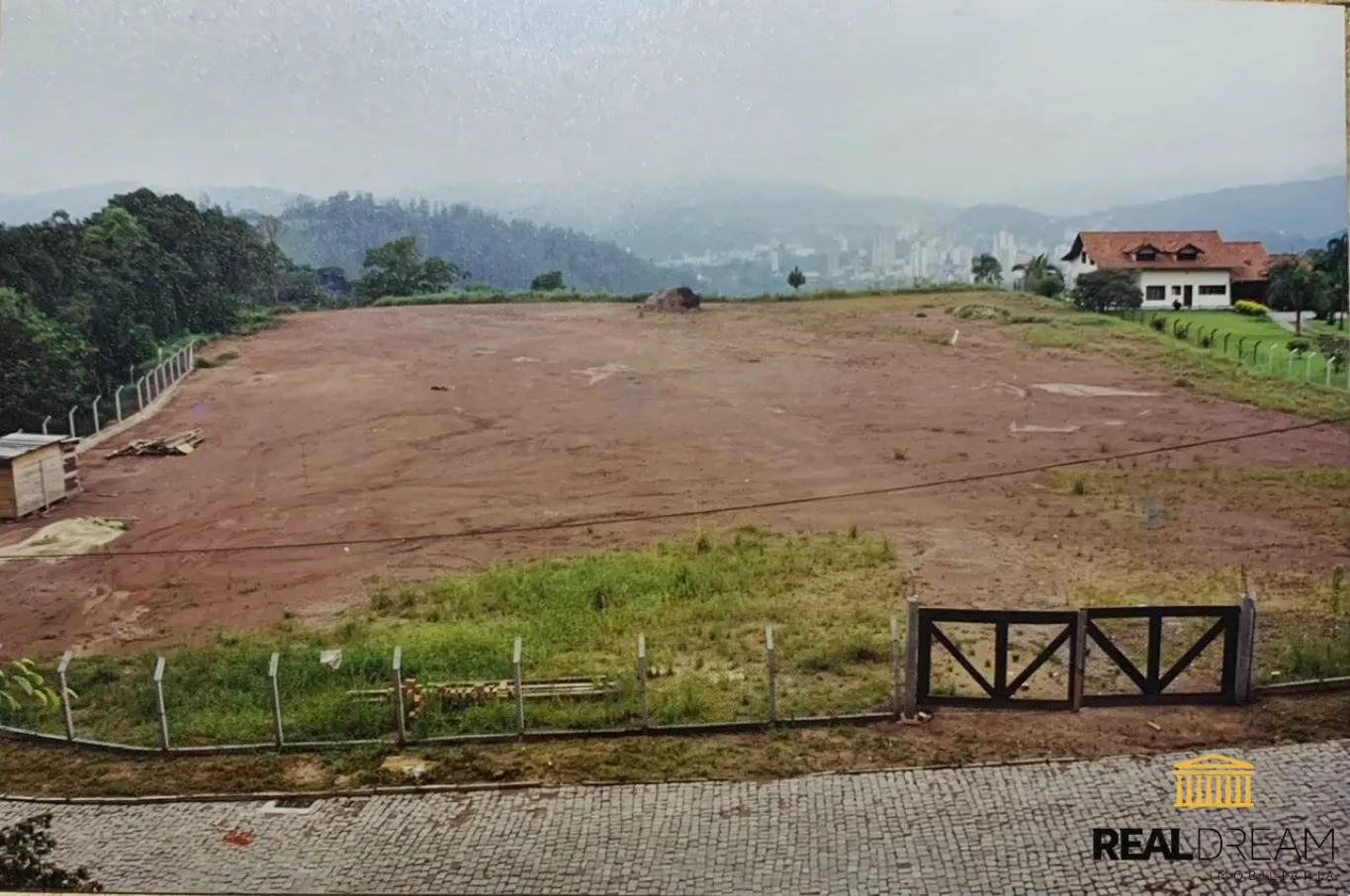 Realizar Sonhos. Terreno (ZPA) com 28.967,00m no bairro Ponta Aguda - Blumenau SC — foto 2