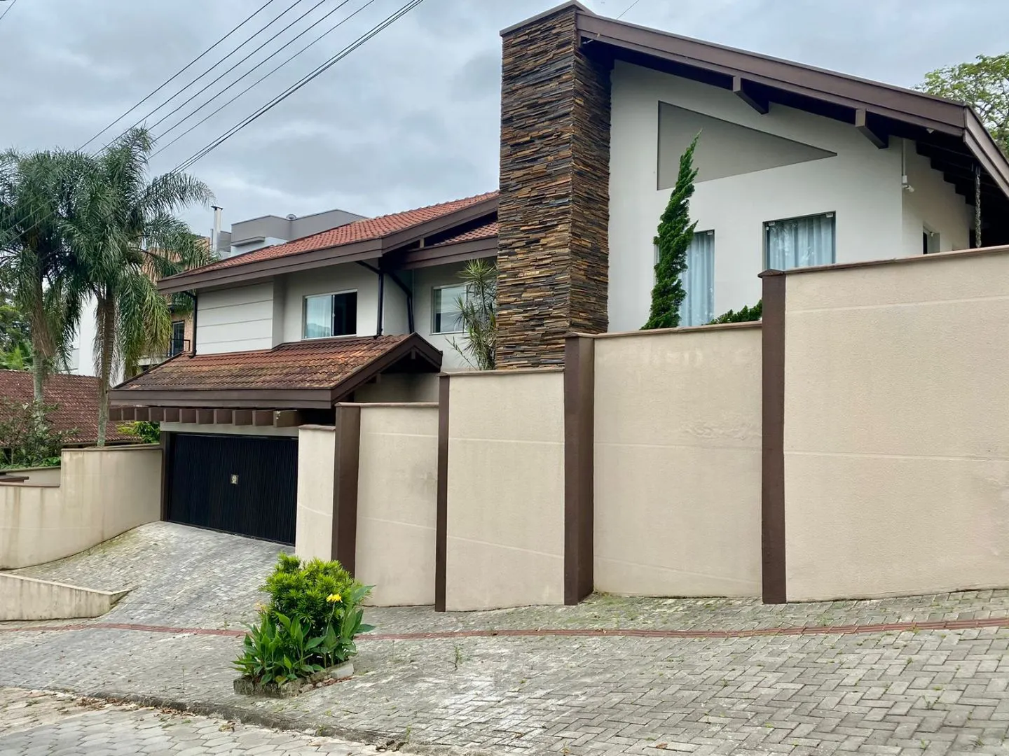 Casa com 3 dormitórios à venda no bairro Quintino em Timbó/SC - foto 1