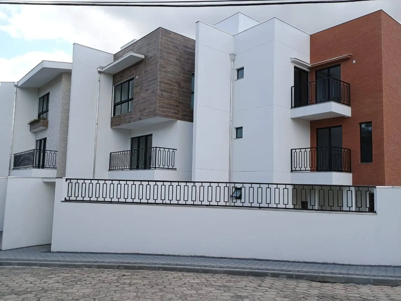 SOBRADO RESIDENCIAL Blumenau SC brasil - foto 1