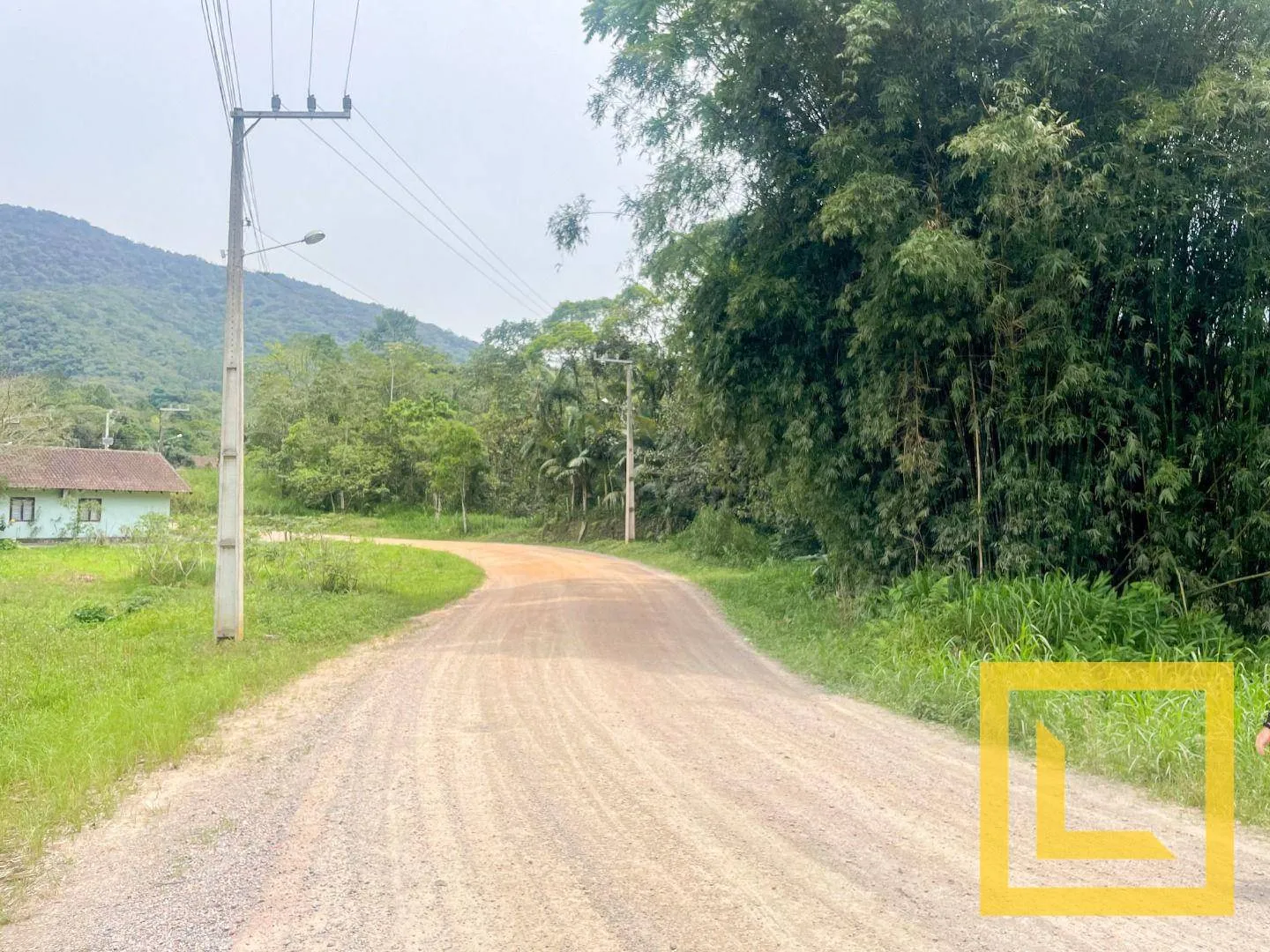 Terreno Amplo à Margem de um Límpido Rio em Pomerode — foto 3