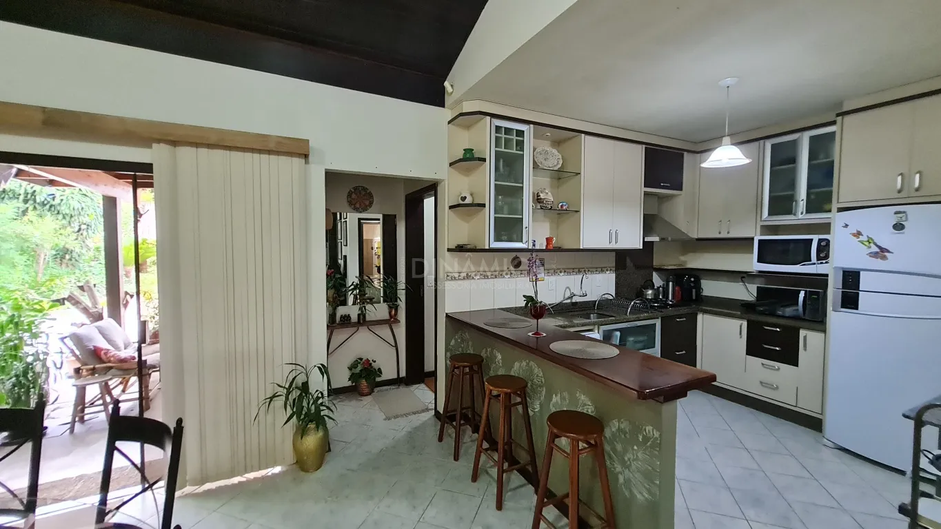 Casa mobiliada, térrea com edicula á venda no bairro Fortaleza em Blumenau! — foto 7