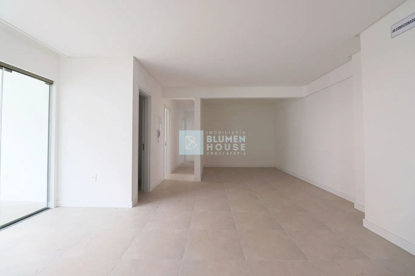 Amplo apartamento com 3 suítes em Meia Praia, Itapema! — foto 5