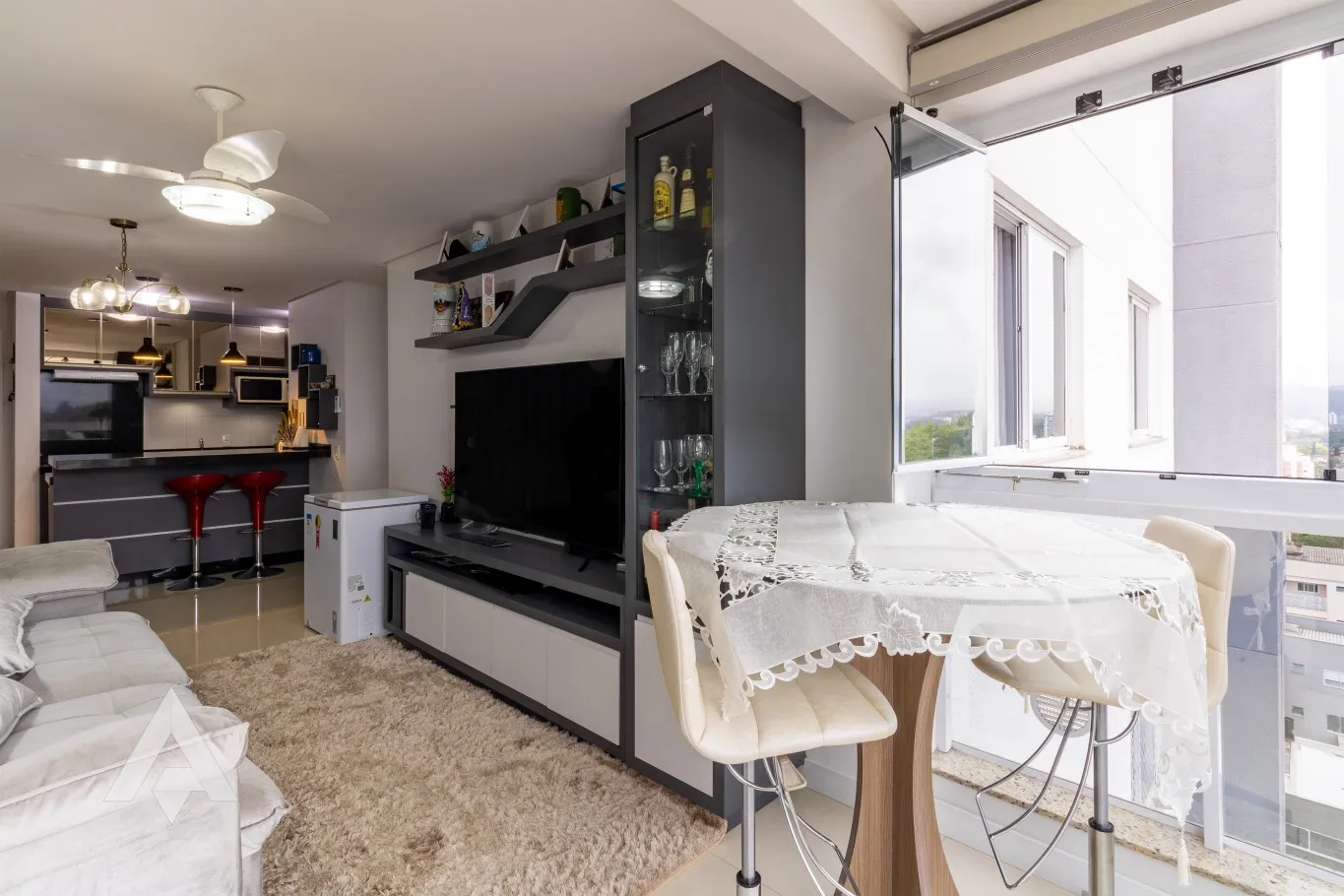 Lindo apartamento mobiliado no Bairro Itoupava Seca! — foto 3