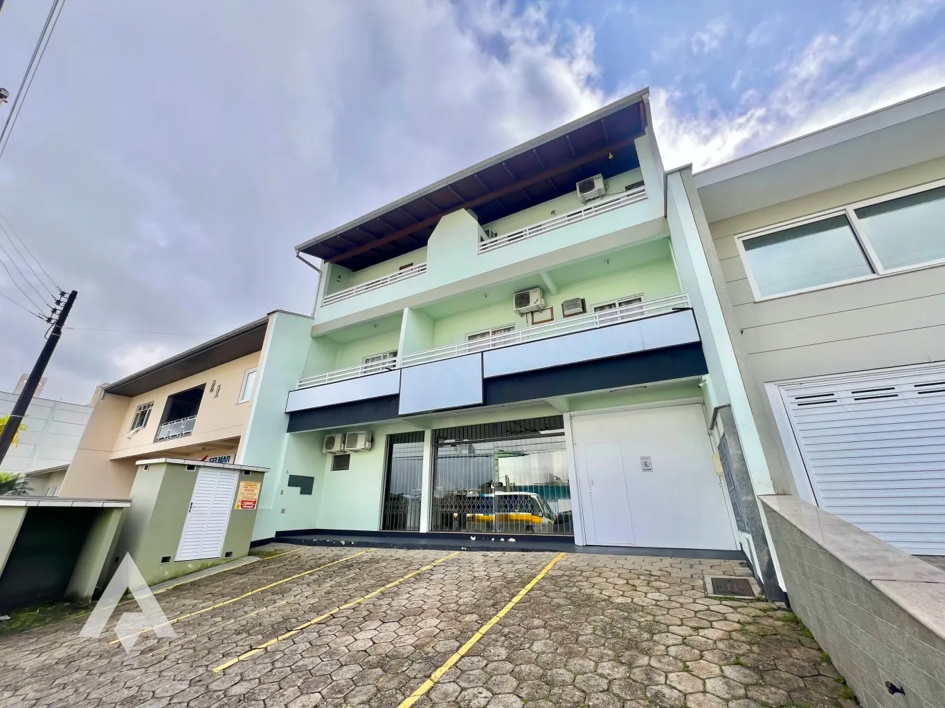 Loja Térrea de 230 m para locação por R$ 6.900,,00 - Bairro Vila Nova - Blumenau/SC - foto 1