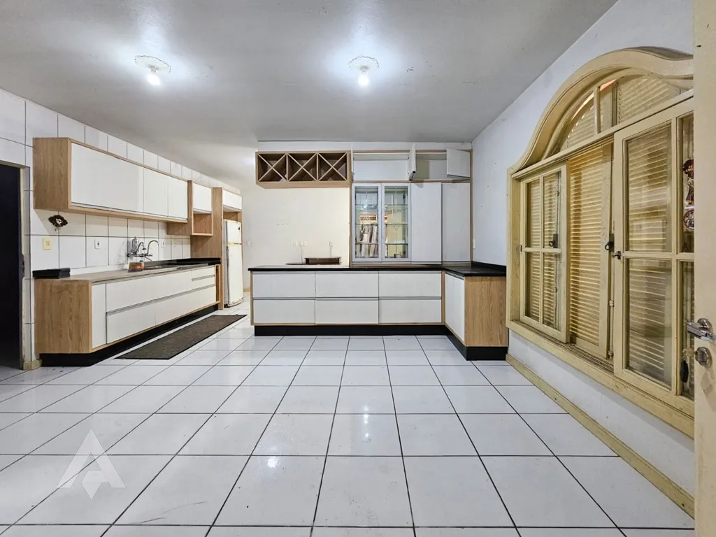 Linda casa à venda, no Bairro Fortaleza Alta! — foto 7