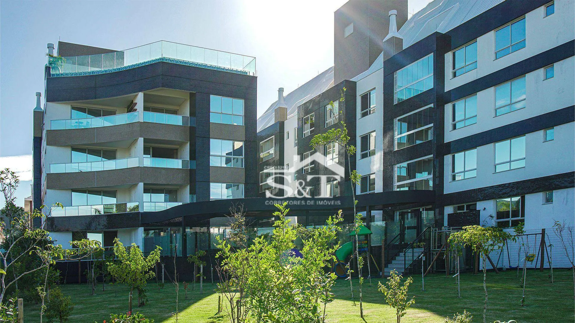 Apartamento Garden com 2 dormitórios à venda, 120 m por R$ 1.475.000,00 - Ingleses do Rio Vermelho - Florianópolis/SC - foto 1