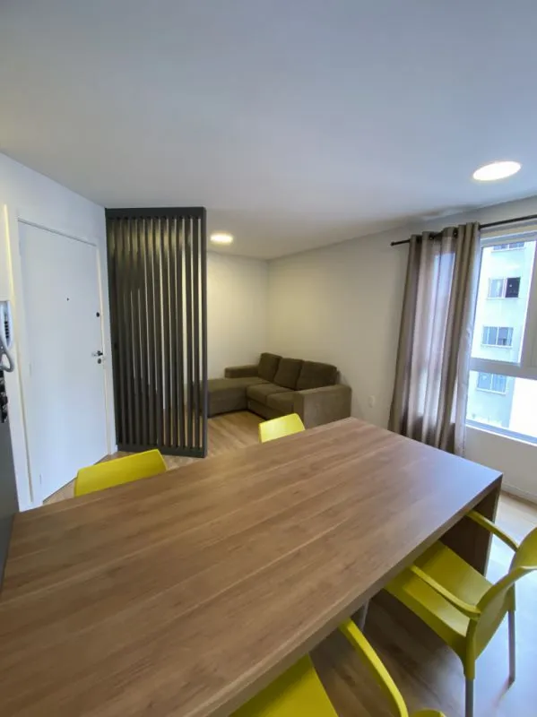 Apartamento todo mobiliado e decorado com 1 suíte + lavabo e 1 vaga de garagem. — foto 7