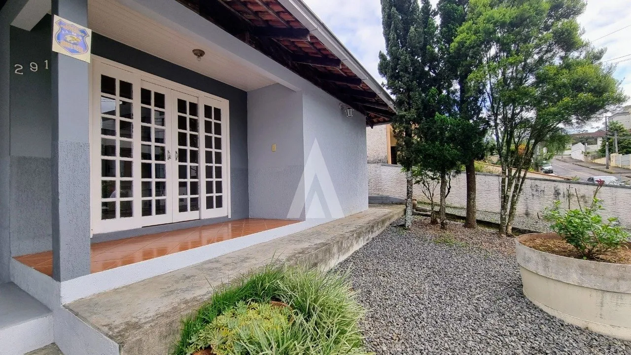 Casa com 4 quarto(s) à venda no bairro Costa E Silva em Joinville, por R$ 698.000,00. - foto 1
