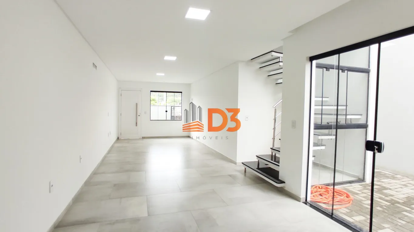 Incrível sobrado com três dormitórios em Gaspar/SC — foto 2