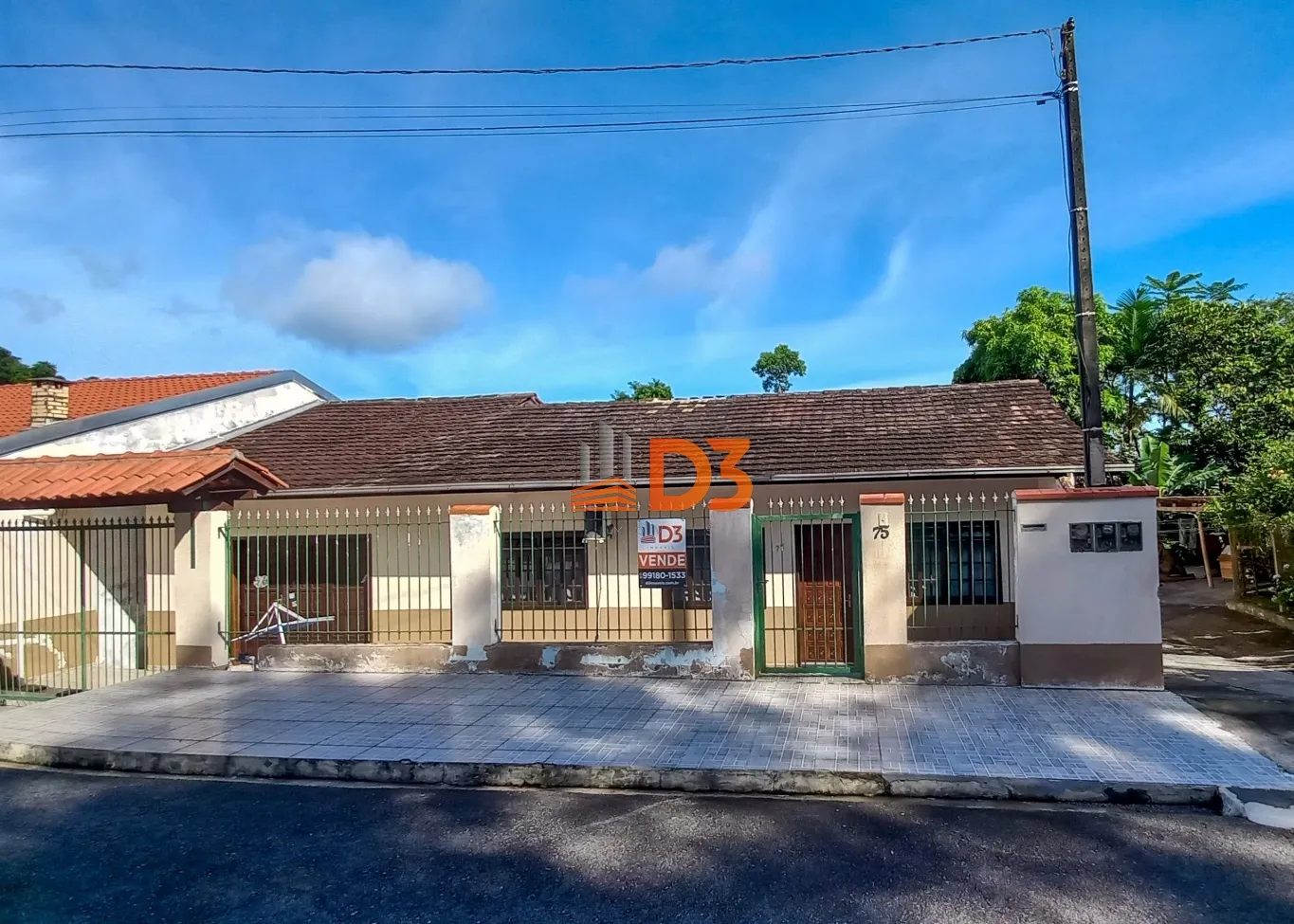 Casa com quatro dormitórios no Passo Manso - foto 1