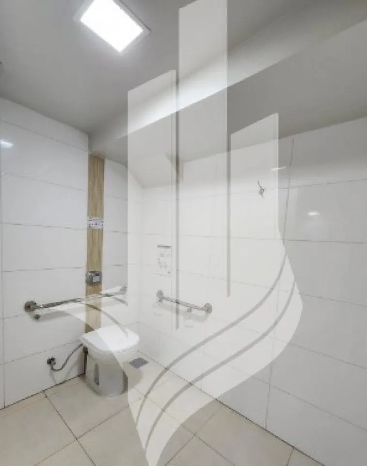 Loja no centro de Blumenau, localizada próximo a Igreja Matriz, na Rua XV. — foto 6