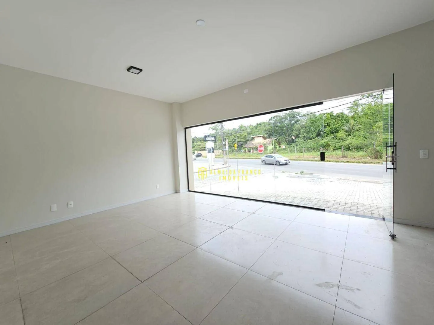Loja à venda, 69m² na região do bairro Itoupava Central, próximo à Rua Gustavo Zimmermann, Blumenau — foto 6