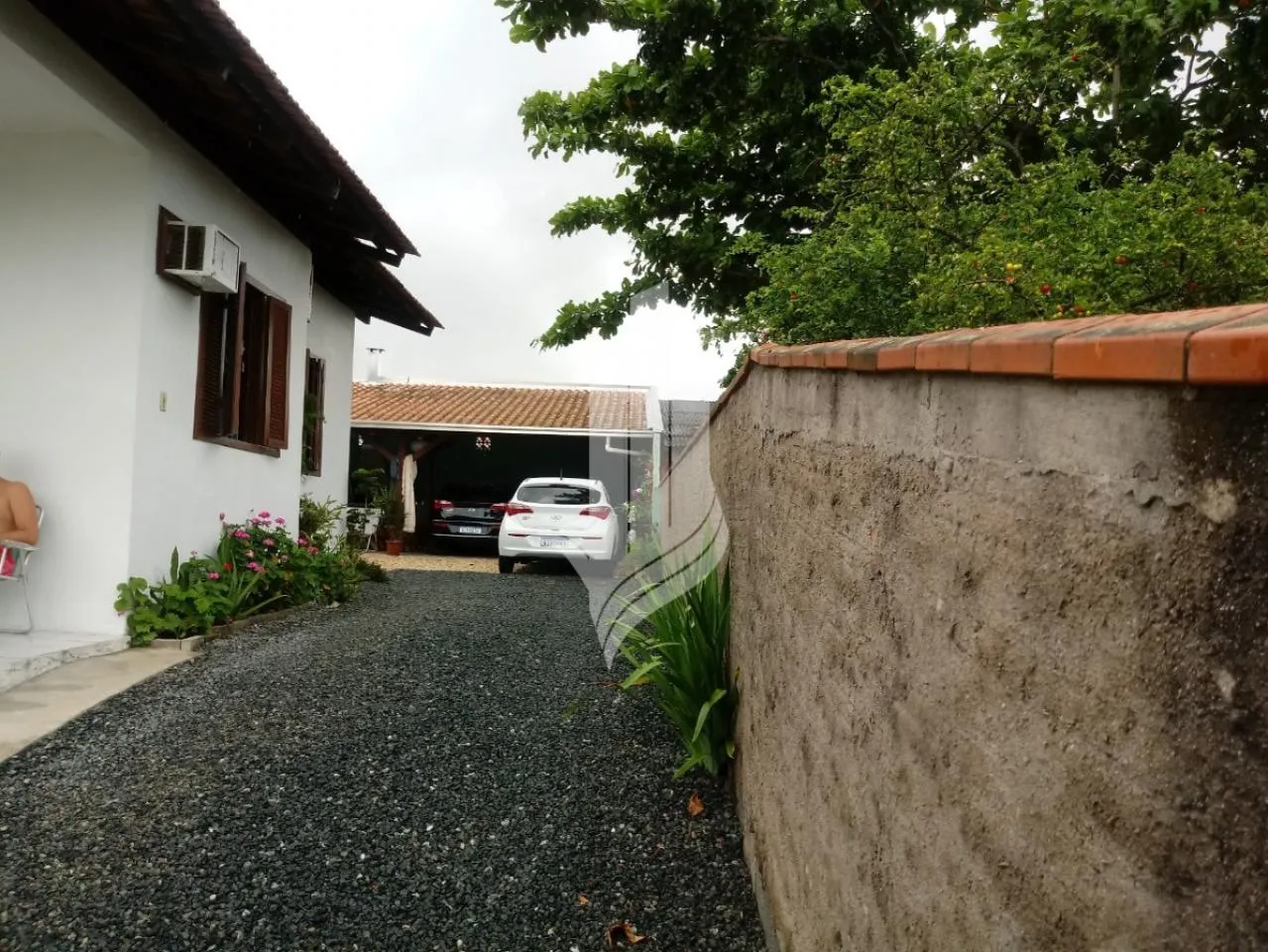 Ótima casa com piscina em Balneário Piçarras — foto 4