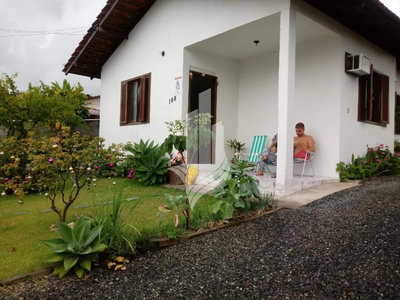 Ótima casa com piscina em Balneário Piçarras — foto 5