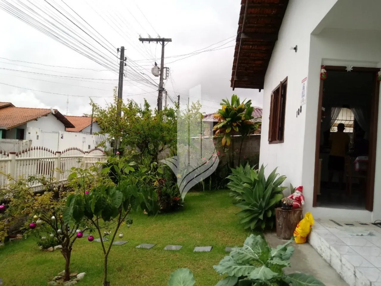 Ótima casa com piscina em Balneário Piçarras — foto 6